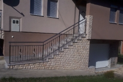 119
